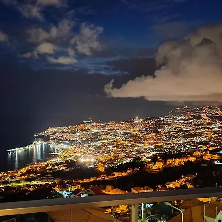 Casa Bela Vista Panoramic Views & Ac Funchal (Madeira)